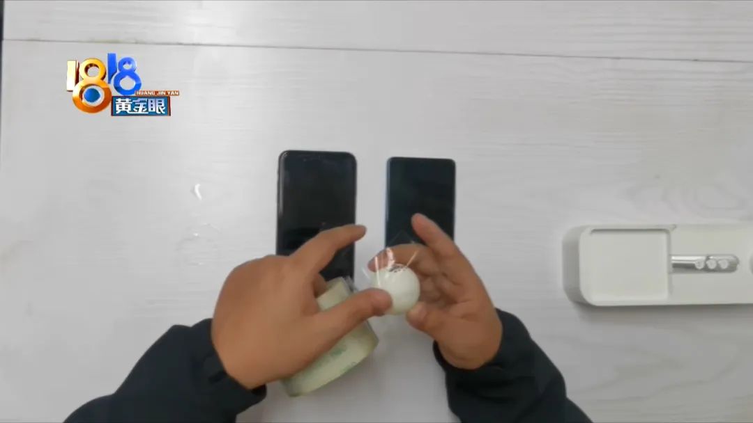 DƬ